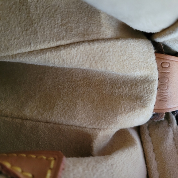 Louis Vuitton Monogram Looping GM - Picture 4 of 16